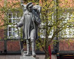 Kiepenkerl monument and Kleiner Kiepenkerl restaurant at Spiekerhof in Münster, Germany