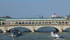 MP 73 metro on Bercy viaduct, Paris Line 6