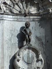 Manneken Pis statue in Brussels