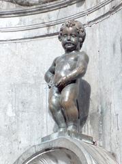 Manneken Pis fountain in Brussels