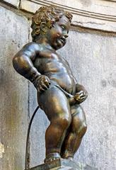 Manneken Pis bronze fountain sculpture in Brussels