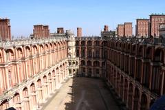 castle courtyard view from rooftop