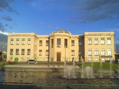 Casa Chihuahua museum building in daylight