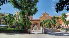 Plaza del Dos de Mayo in Malasaña