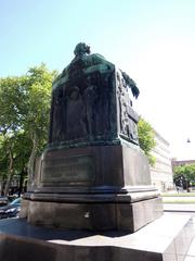 Goethe Denkmal statue in Vienna