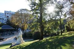 Le Sauveteur or Les Naufragés sculpture by Antoine Étex in Parc Montsouris, Paris