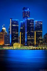 Detroit Marriott at the Renaissance Center exterior view