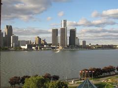 Detroit skyline with prominent buildings and clear sky