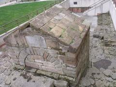 Rear view of Foncalada fountain