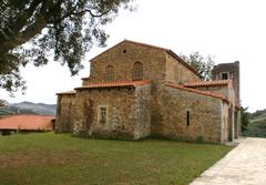 Santa María de Bendones Church northeast facades