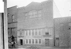 Hull House Women's Club building on Polk Street