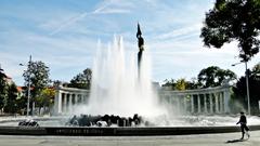 Hochstrahlbrunnen fountain in Vienna at Schwarzenbergplatz