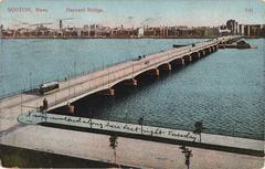 Harvard Bridge over the Charles River in 1910, with the early 20th century Boston skyline