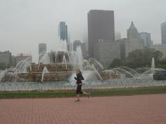 Buckingham Fountain at night with city skyline in the background