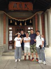 Kaohsiung Wude Hall with Wikivoyage foot group picture