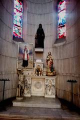 Chapel dedicated to Sainte-Thérèse and Louise de Marillac in Eglise Saint-Pierre de Nice