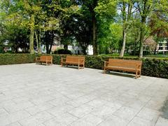 benches in Heine Park