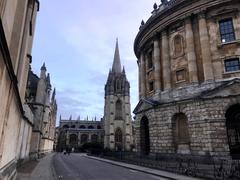 Radcliffe Square with Radcliffe Camera in Oxford