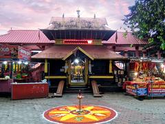 Temple De La Déesse Malayalapuzha