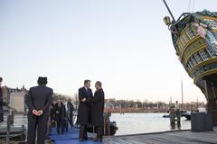 Arrival of ministers for the informal meeting of Ministers responsible for Competitiveness with Henk Kamp, Minister of Economic Affairs, January 28, 2016, Amsterdam