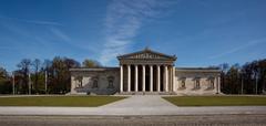 exterior view of Glyptothek Munich from different angles