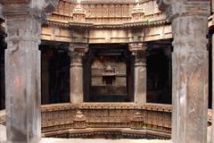 Dada Harir ni Vav stepwell