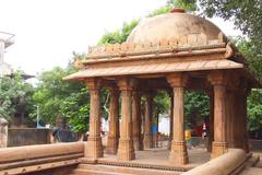 Dada Harir ni Vav stepwell with intricate stone carvings and arched columns