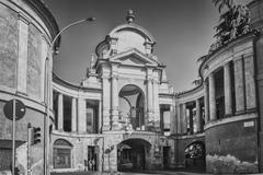 Arco del Meloncello in Bologna