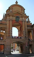 Arco del Meloncello in Bologna