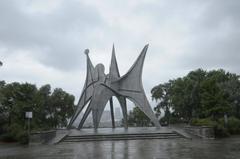 L'Homme sculpture in Montreal