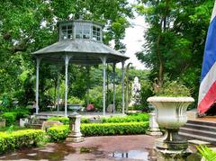 Pavilion in Saranrom Park