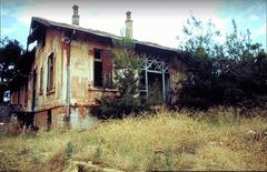 Palataki in ruins 1980