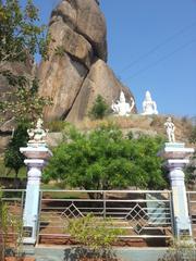 Shiva Parvati statues at Bhadrakali temple entrance in Warangal