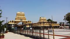 Bhadrakali Temple between Hanamakonda and Warangal