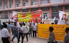 MFI Pakistan protest at Hyderabad Press Club