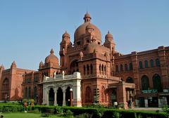 Lahore Museum building exterior