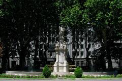 Fuente de Apolo in Paseo del Prado, Madrid