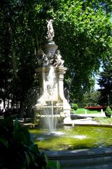 Fuente de Apolo in Paseo del Prado, Madrid