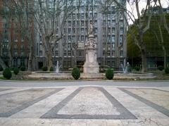 Madrid Paseo Del Prado Fuente De Apolo