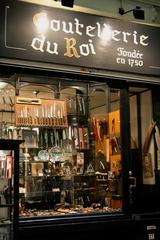 Passage du Nord in Brussels with Coutellerie du Roi storefront