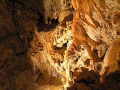 Grotte di Borgio Verezzi interior