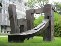 Brückenschlag sculpture by Volker Bartsch in Rothschildpark, Frankfurt am Main