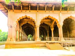 huge pillared hall in Red Fort complex