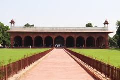 Full view of Diwan-i-Aam