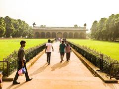 pillared hall inside Red Fort