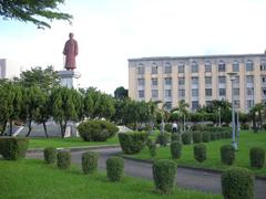 Jieshou Park in front of the Presidential Office Building