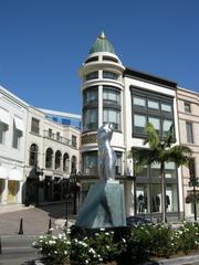 photo of Moncler store on Rodeo Drive in Los Angeles