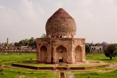 Tomb of Asif Khan in Pakistan