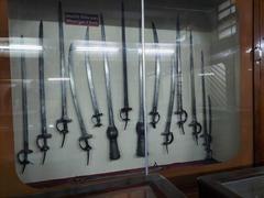 types of swords in Mahatma Phule Museum