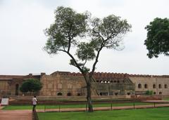 Agra Fort interior and exterior view